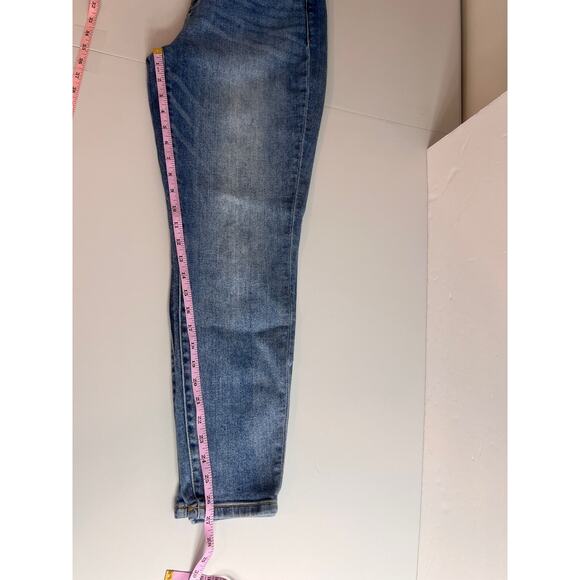 Judy Blue Skinny Fit Stretch Comfort Jeans Sz 11/30 Ankle Length - Picture 7 of 8